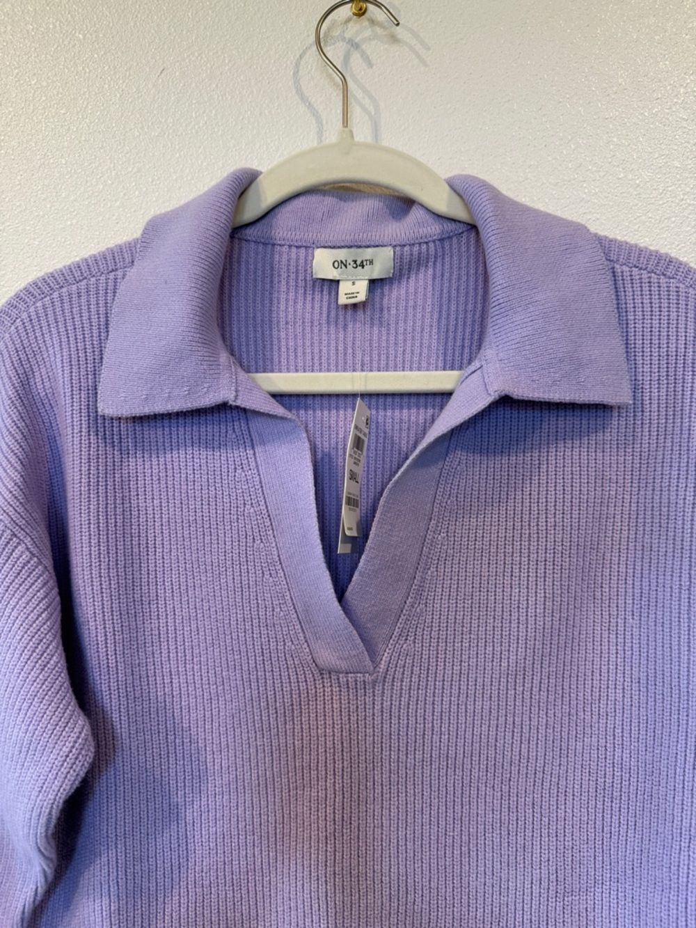 On 34th Ribbed Sweater - Picture 3 of 10